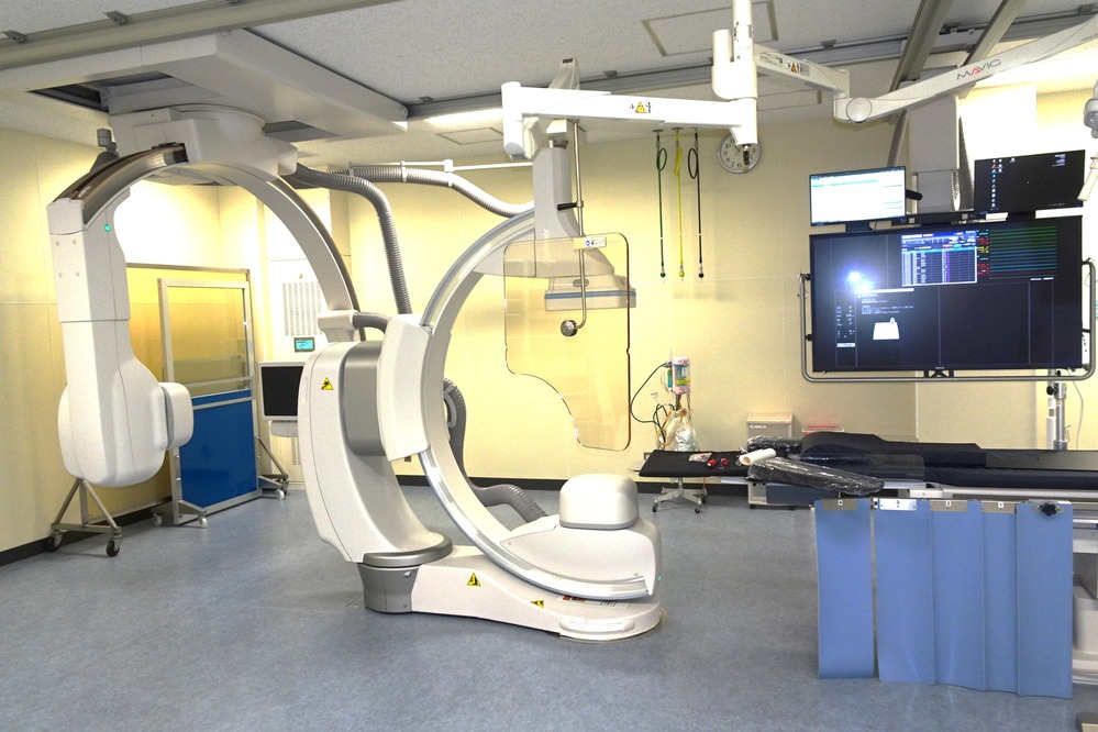 同時2方向血管撮影装置(バイプレーン)